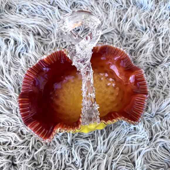 VTG Diamond Quilted Glass Basket Opaque Yellow Orange Twisted Thorn Handle - Picture 6 of 12